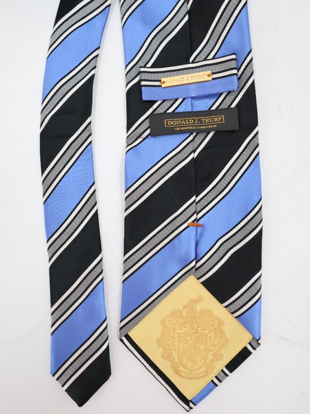 Donald J Trump Neck Tie Men's w3.5 L59 Signature Collection Silk Striped Logo